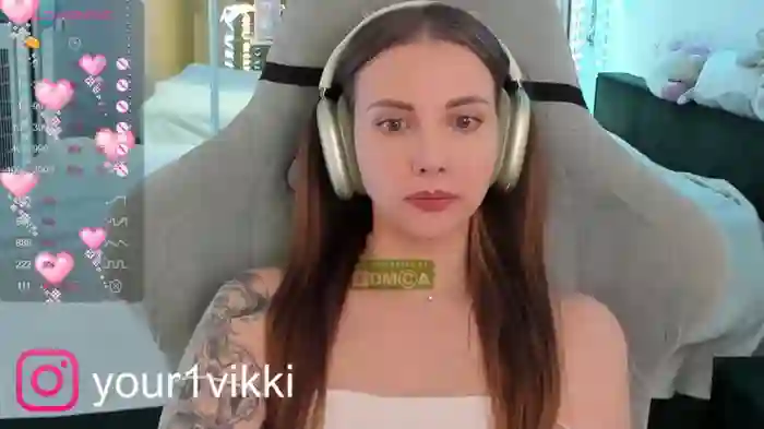 -VikkiL0vesCheese-