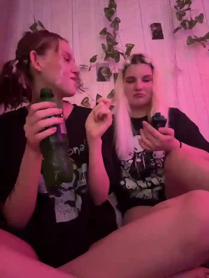 Molly-and-Ewa