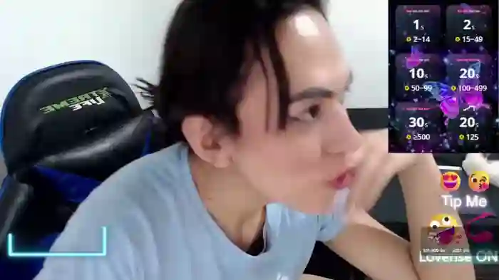 arianablue69