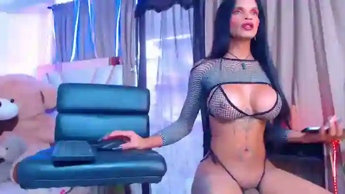 Hotgiirl-1