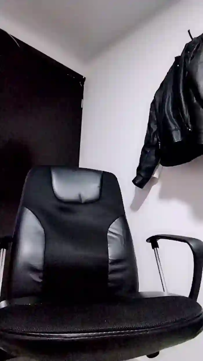 zoe_kimm