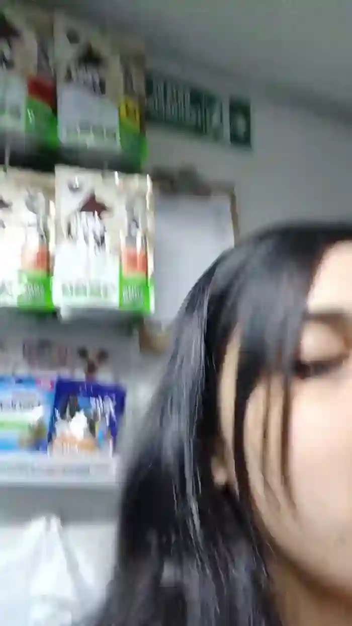 sweet_scarlett_
