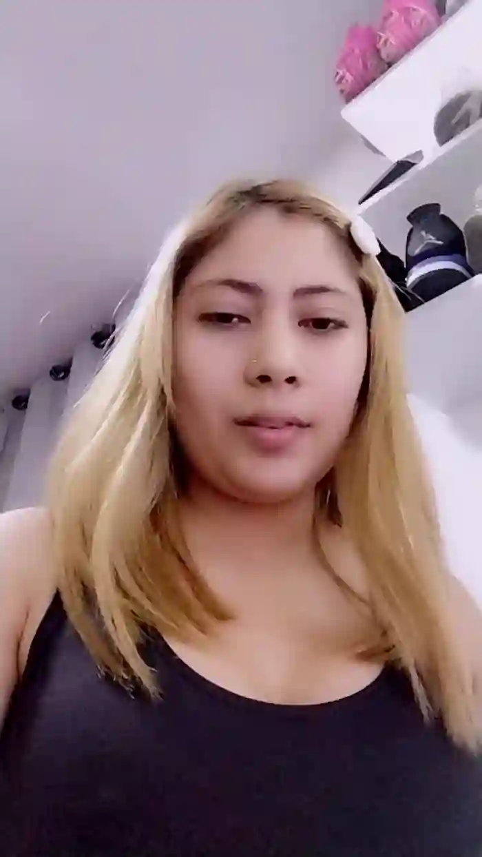 zoe_kimm