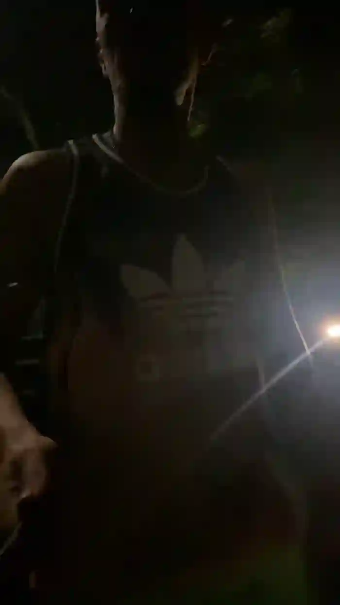 darksecret_Lar