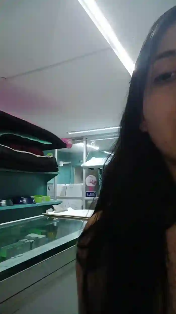 sweet_scarlett_