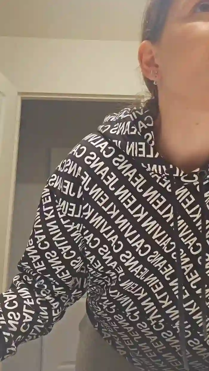lucie_mehott