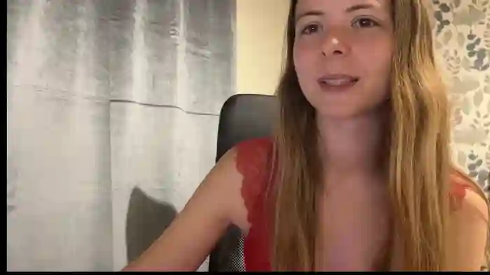 Nina_blain