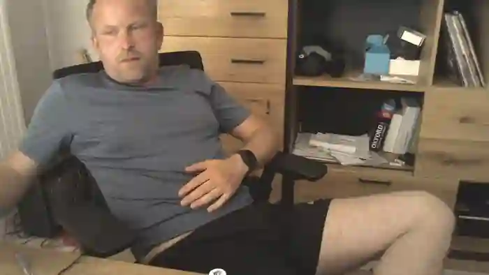 34yochemcock