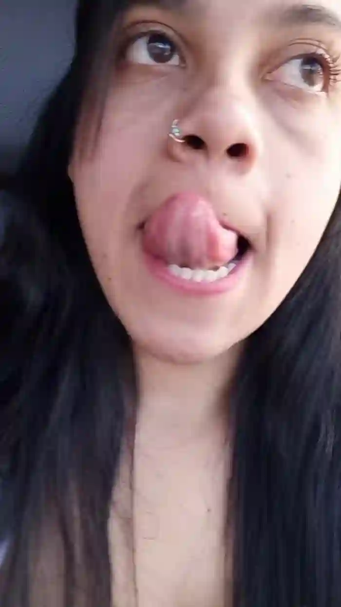sweet_scarlett_