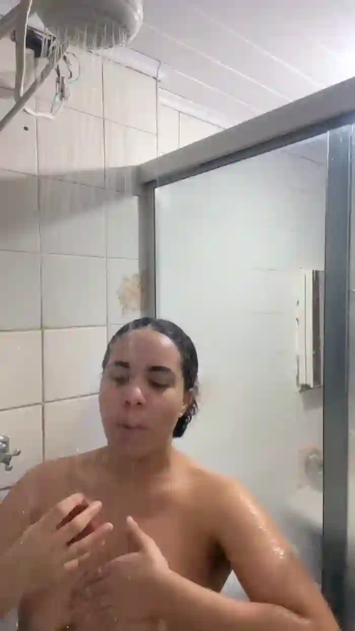 AmandaDebaro