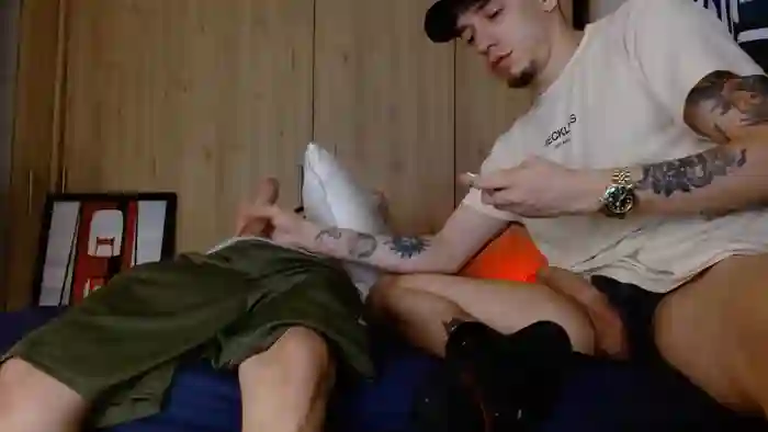 Fratstraights