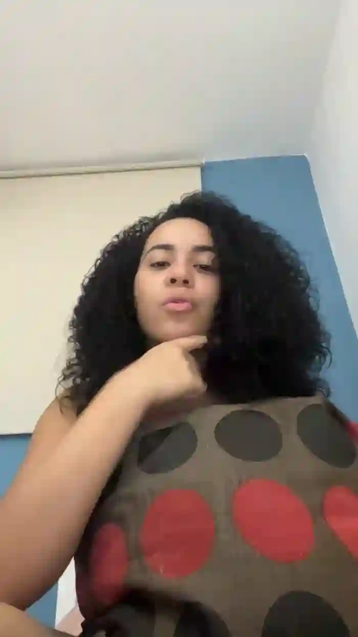 AmandaDebaro