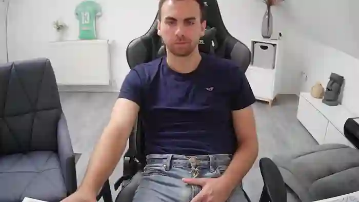 Jeansjunge96