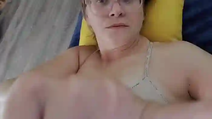 HoneyWolfxoxo