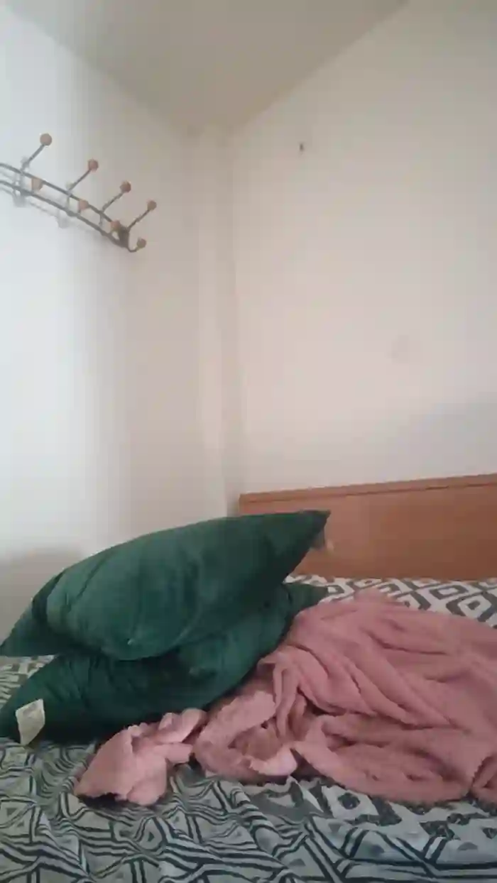 FoxySpanks