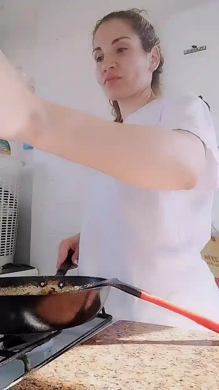 Arg_hottie