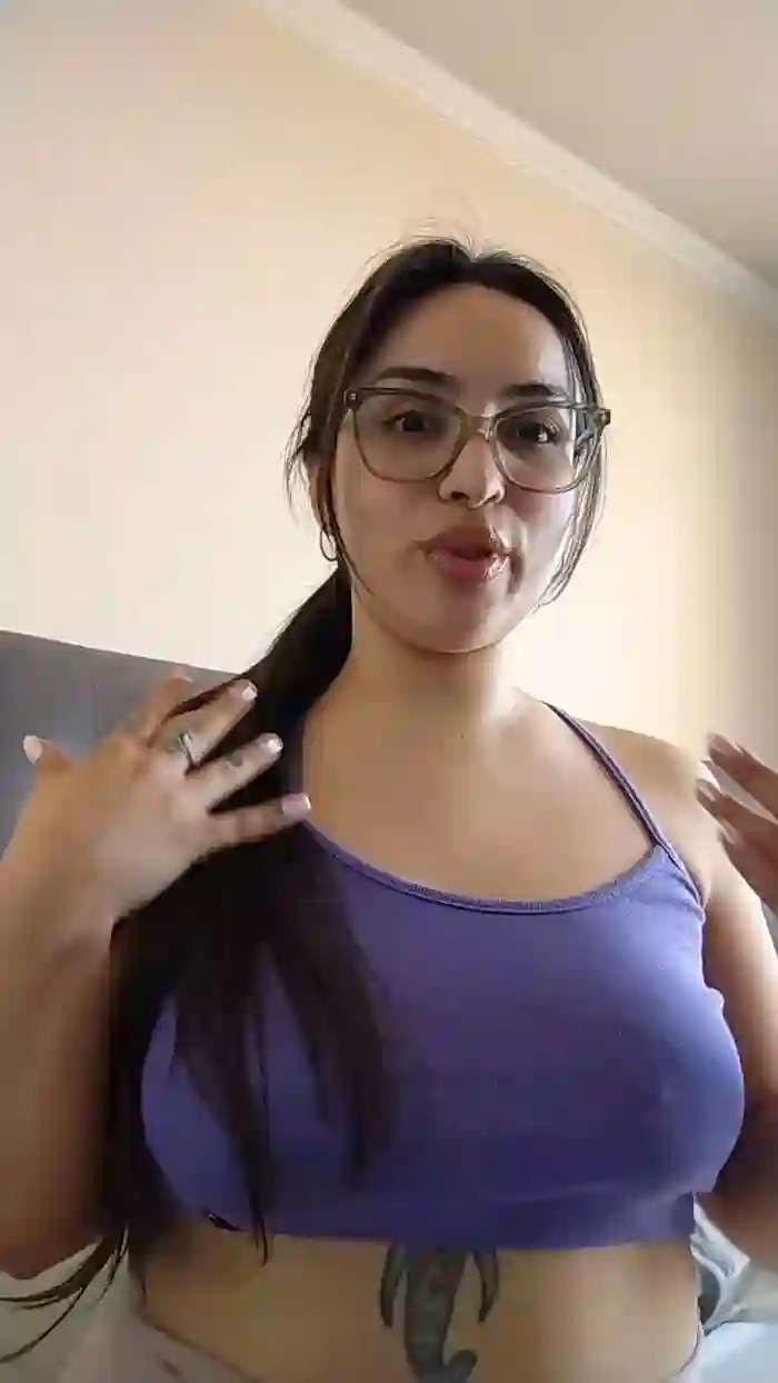 Latinaakita4