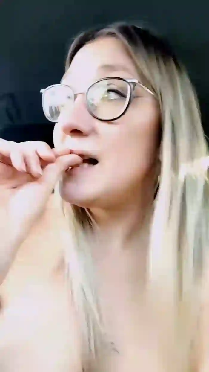 Love2hot2