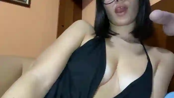 Sexyhotcouple37
