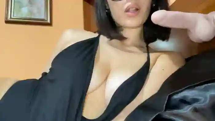 Sexyhotcouple37