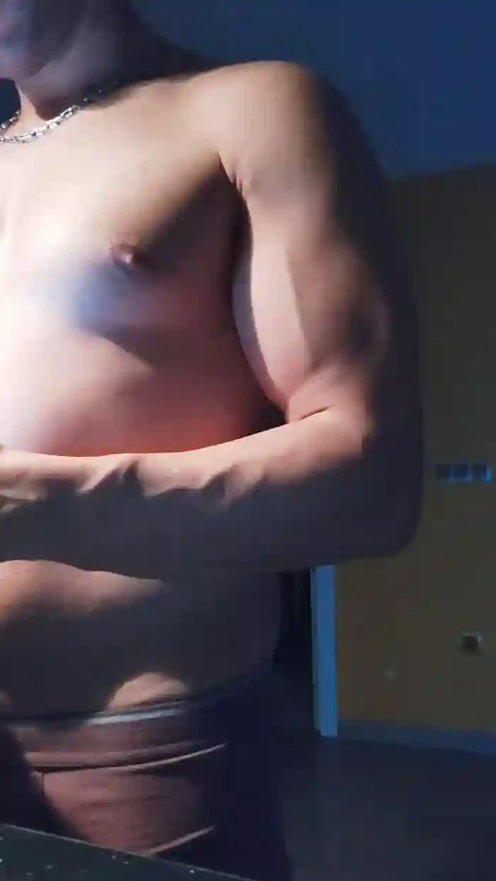 Hotfriends34