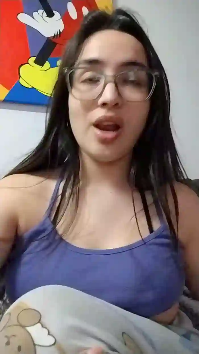 Latinaakita4
