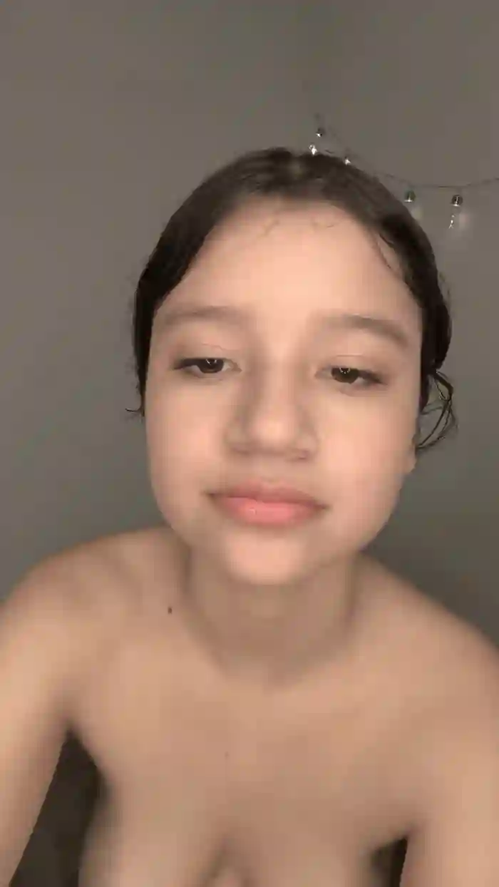 zara_bubbles