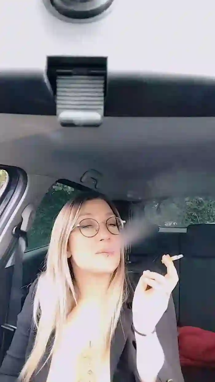 Love2hot2