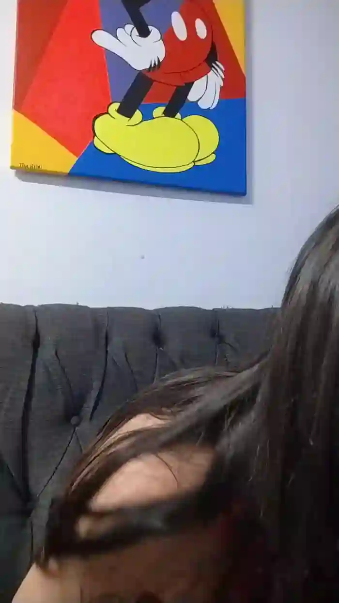 Latinaakita4