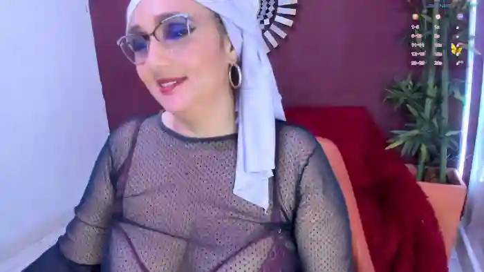 HijabiMilf