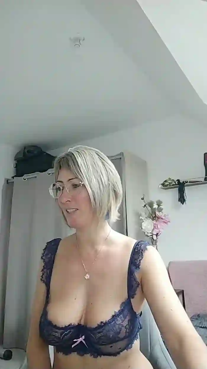 Titaly38