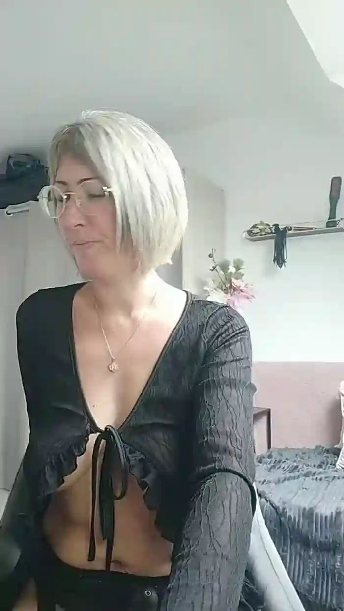 Titaly38