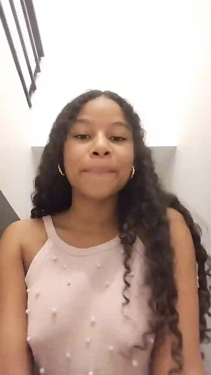 Queen_FullPee