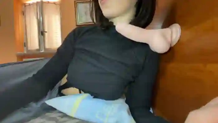 Sexyhotcouple37
