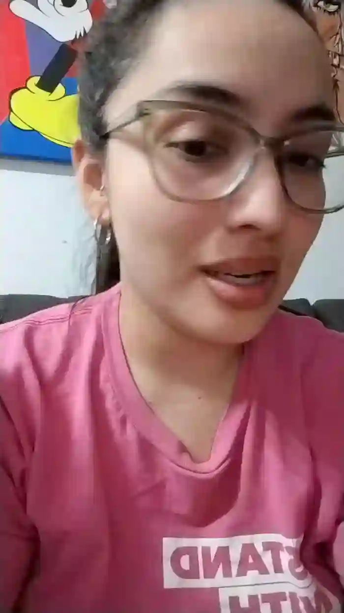Latinaakita4