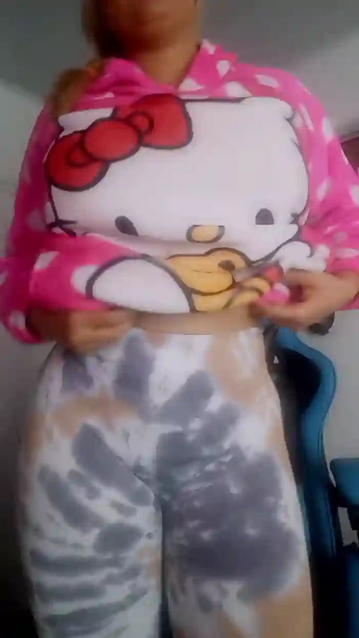 zoe_kimm