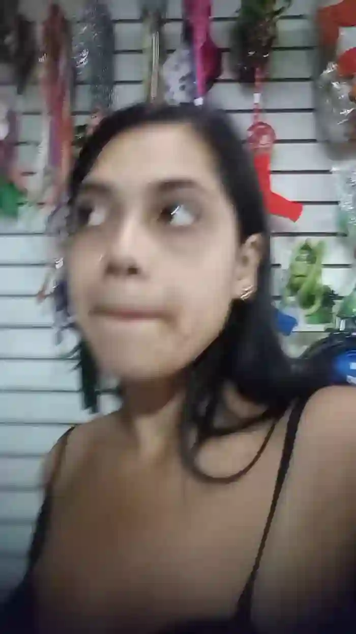 sweet_scarlett_