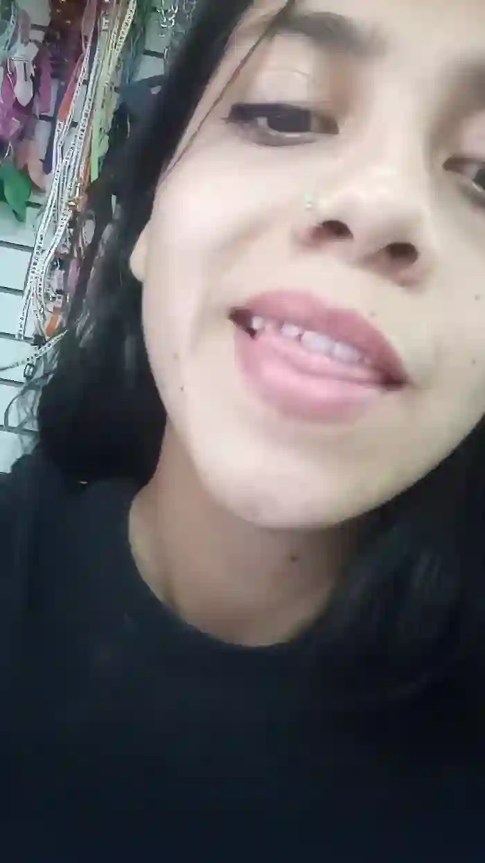 sweet_scarlett_