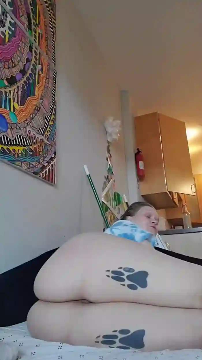 HoneyWolfxoxo