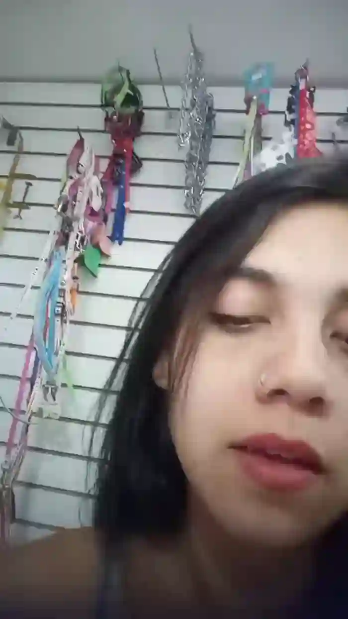 sweet_scarlett_