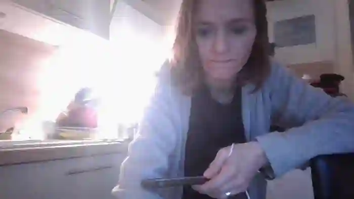 LoriLuv77