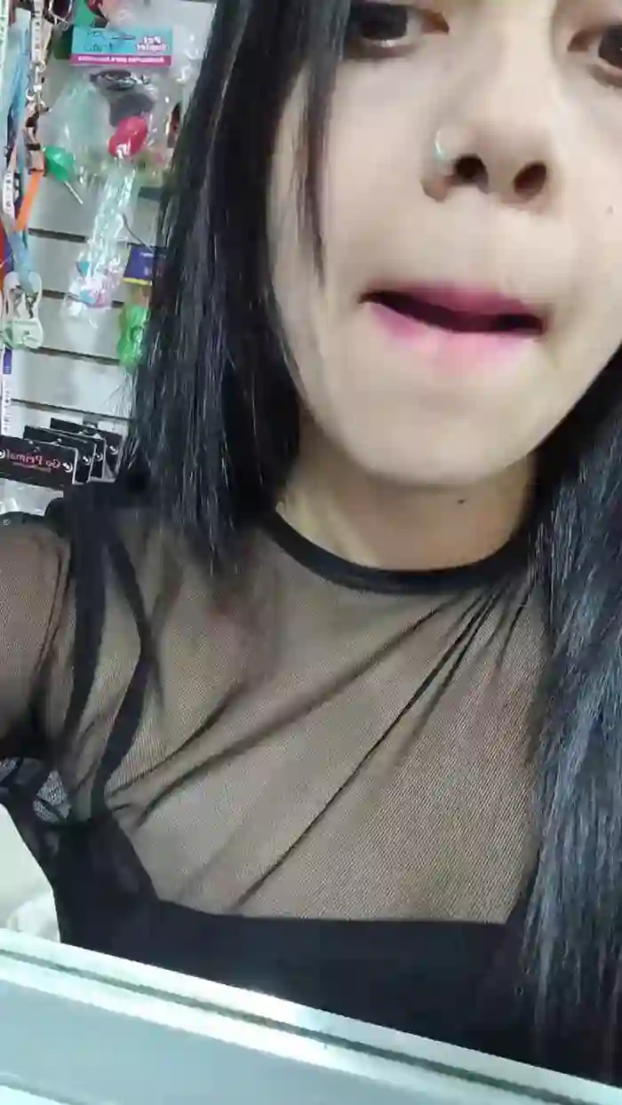 sweet_scarlett_