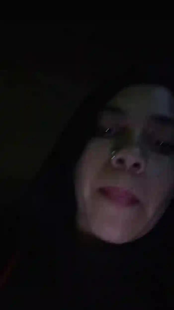 sweet_scarlett_