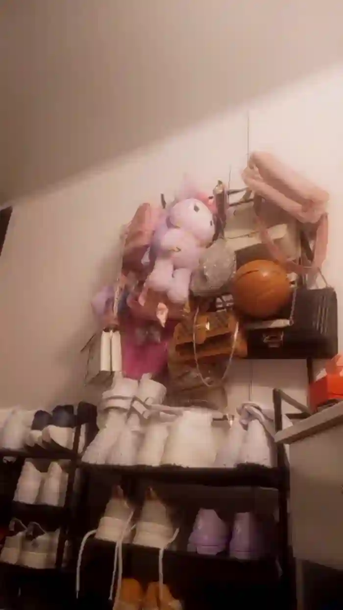 zoe_kimm
