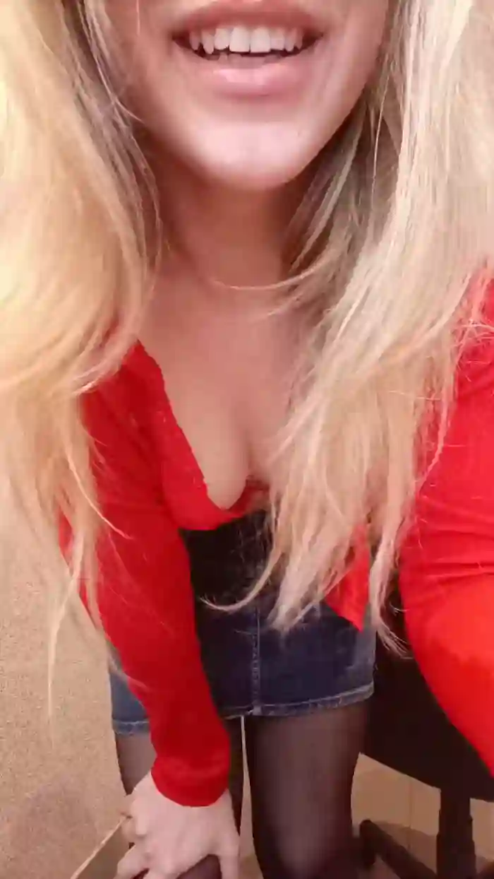 dzinblondi