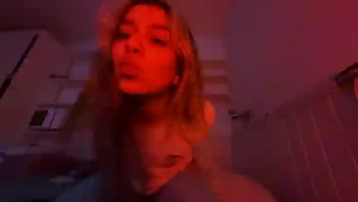 caamila4