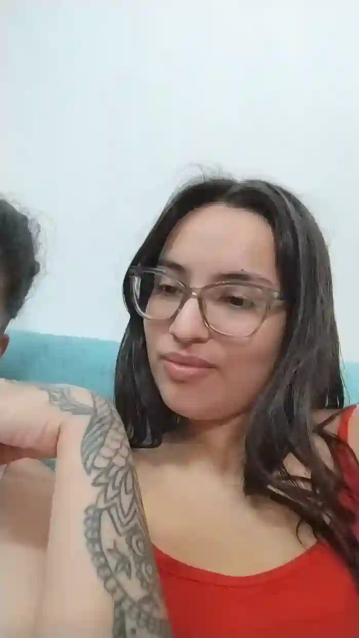 Latinaakita4