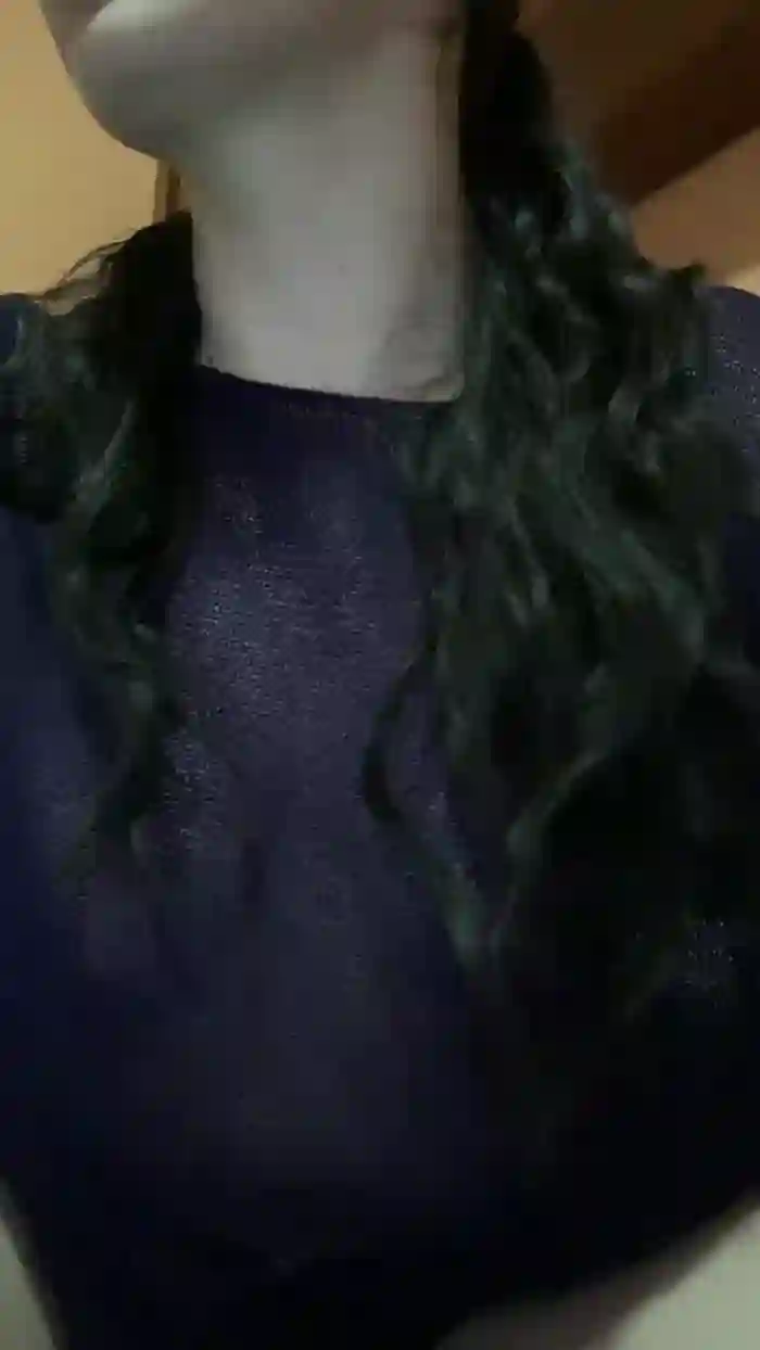 Sexyhotcouple37