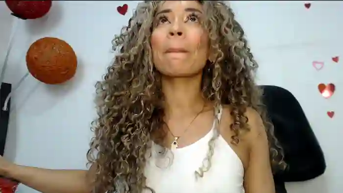 Kylie_Jen