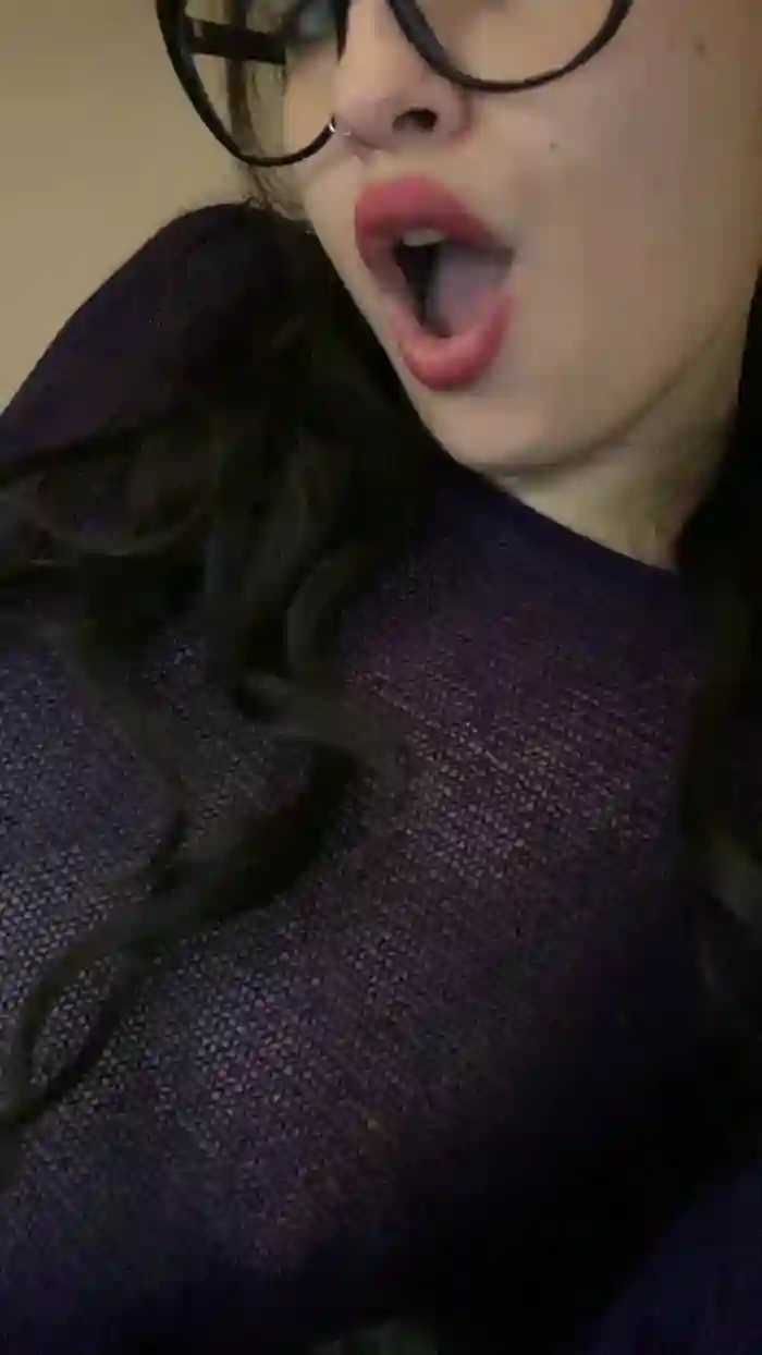 Sexyhotcouple37